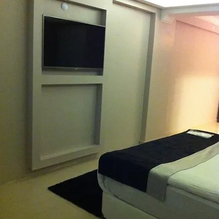 Kremon Отель 2*