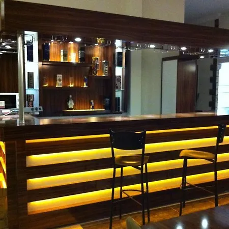 Kremon 酒店